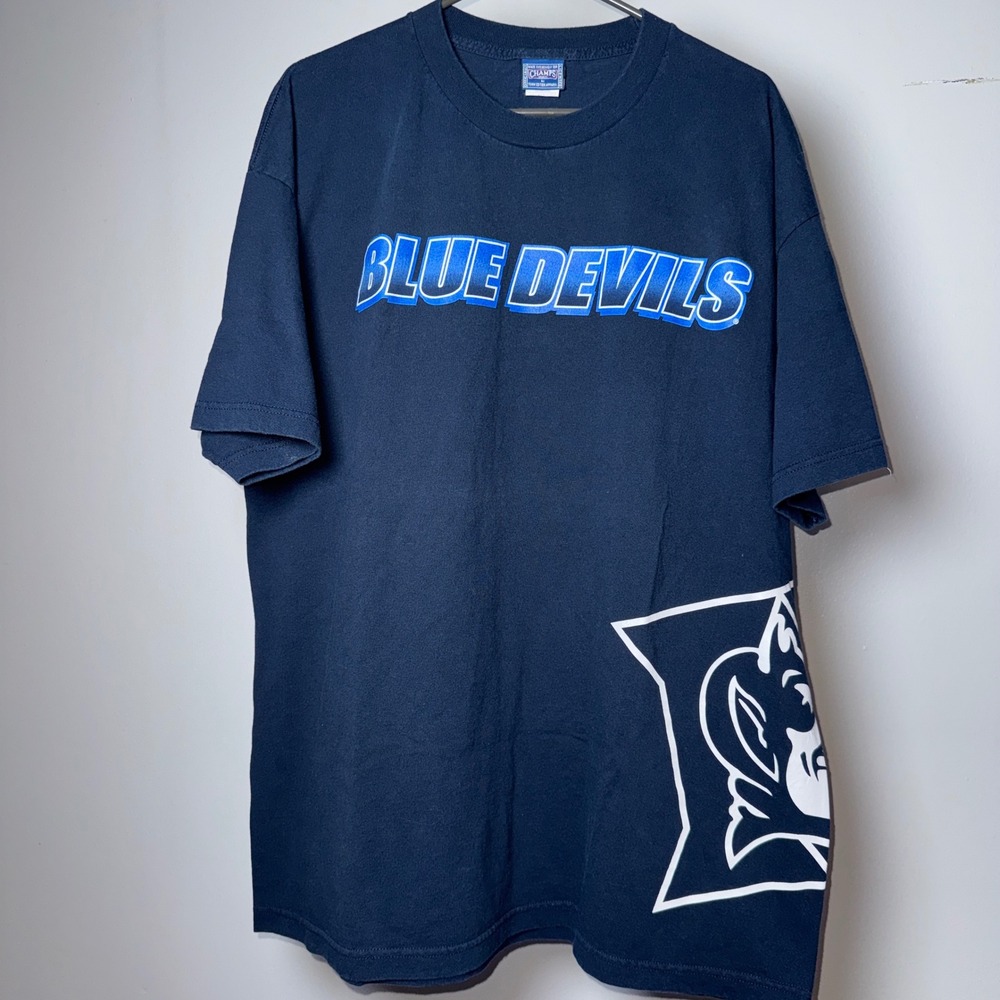 Duke Blue Devils T Shirt XL Navy Blue Champs Sports Team Edition Apparel Graphic